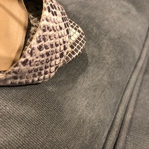 Jessica Simpson Shoes - Jessica Simpson Heels Size 6.5 Jessica Simpson Shoes - Jessica Simpson Heels Size 6.5
